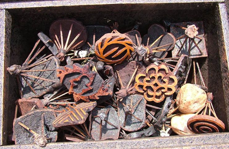 Box of adinkra printing stamps from Ntonso, GHANA