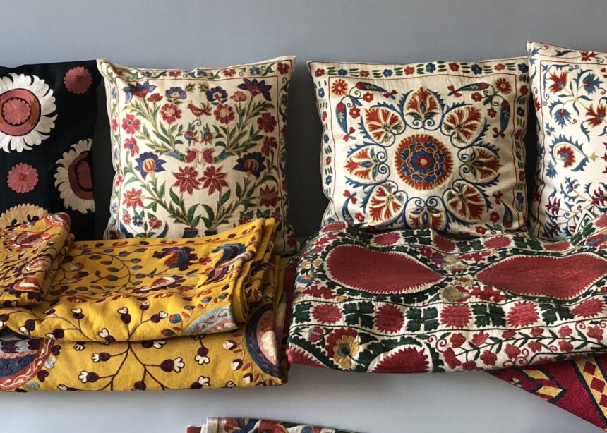 Ecru silk pillows hand-embroidered by Medina, Tashkent Workshop.