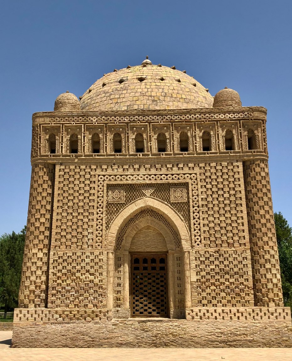 silk road tour uzbekistan