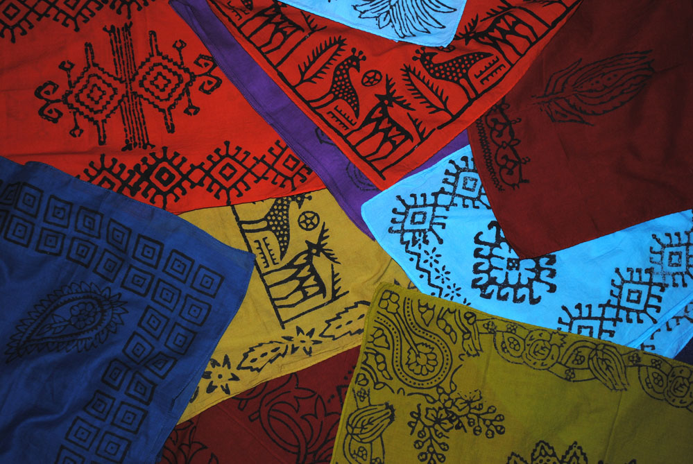 Hand block-printed scarves made in Tokat by the BTSA Group.